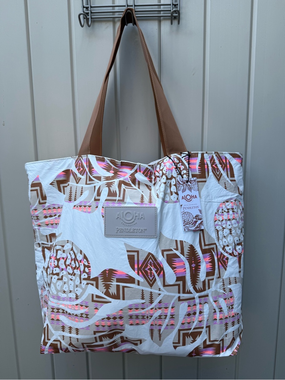 NWT LIMITED RELEASE Aloha Collection x Pendleton Holomua Harding Day Tripper